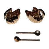 Paire de salerons cygnes porcelaine dorée