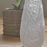 Vase art deco pressed glass
