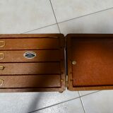 Old suitcase range records