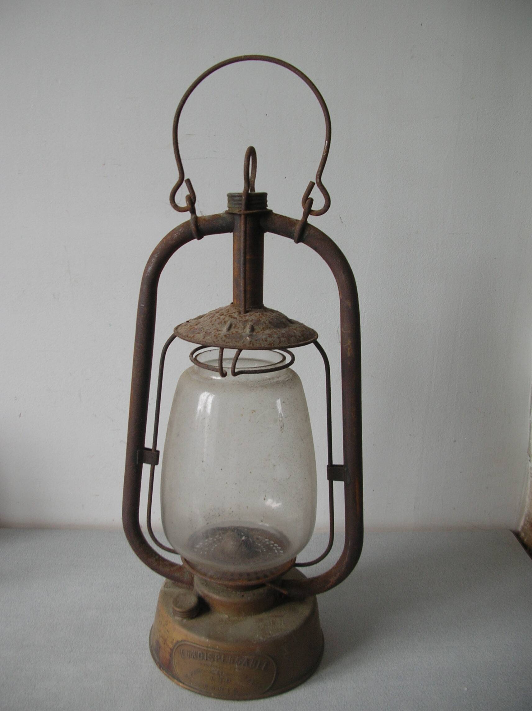 Old storm lamp lantern l'Indispensable Paris brass glass workshop decoration