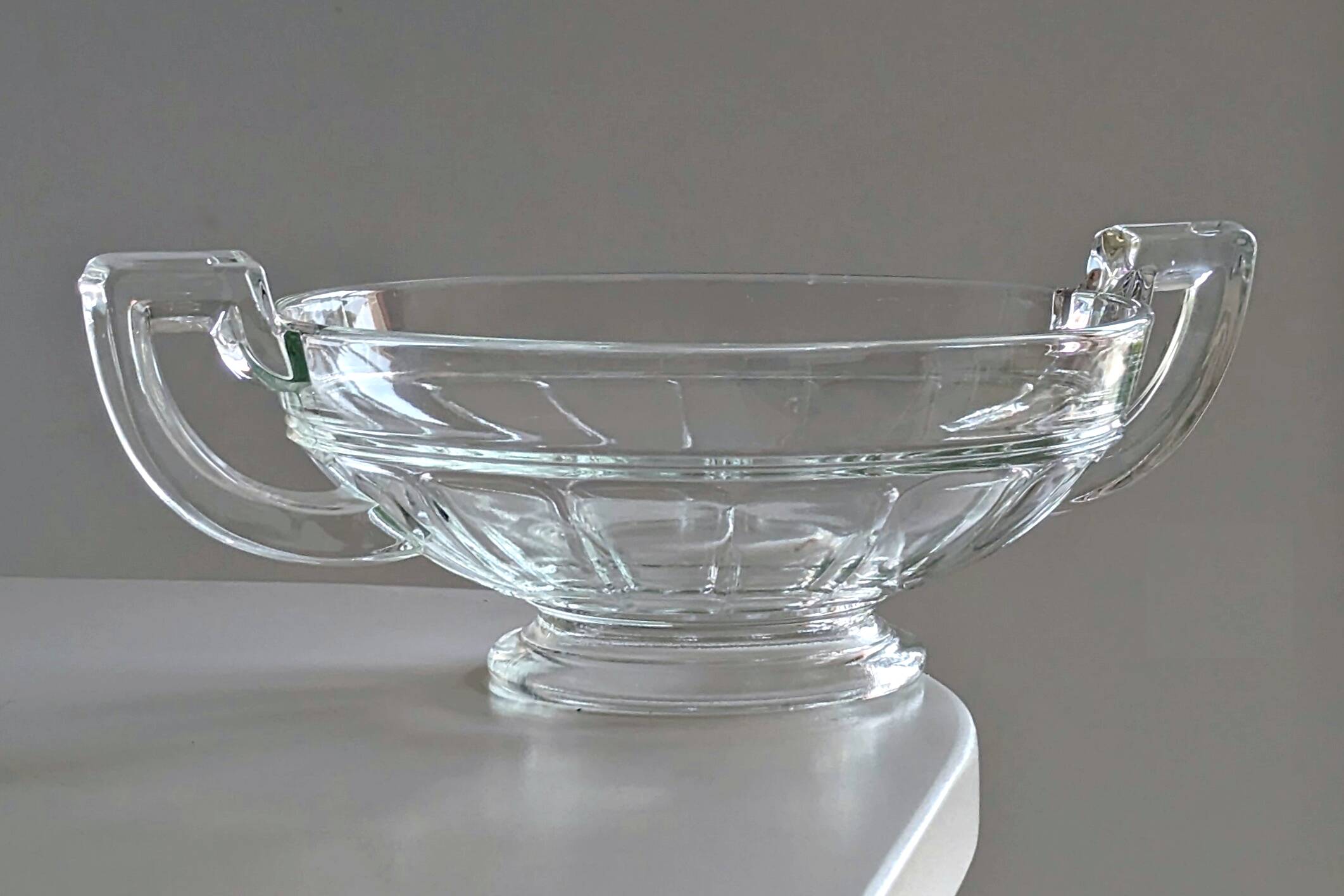 Glass fruit bowl, Val Saint Lambert style
