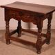 Spanish table from the 17th century in walnut.