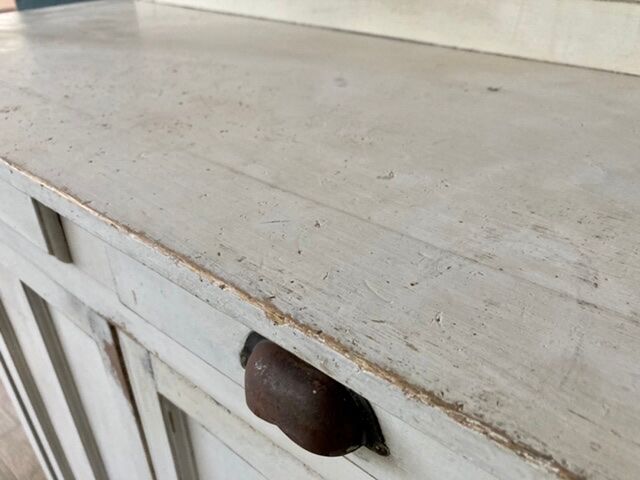 Old white Parisian buffet