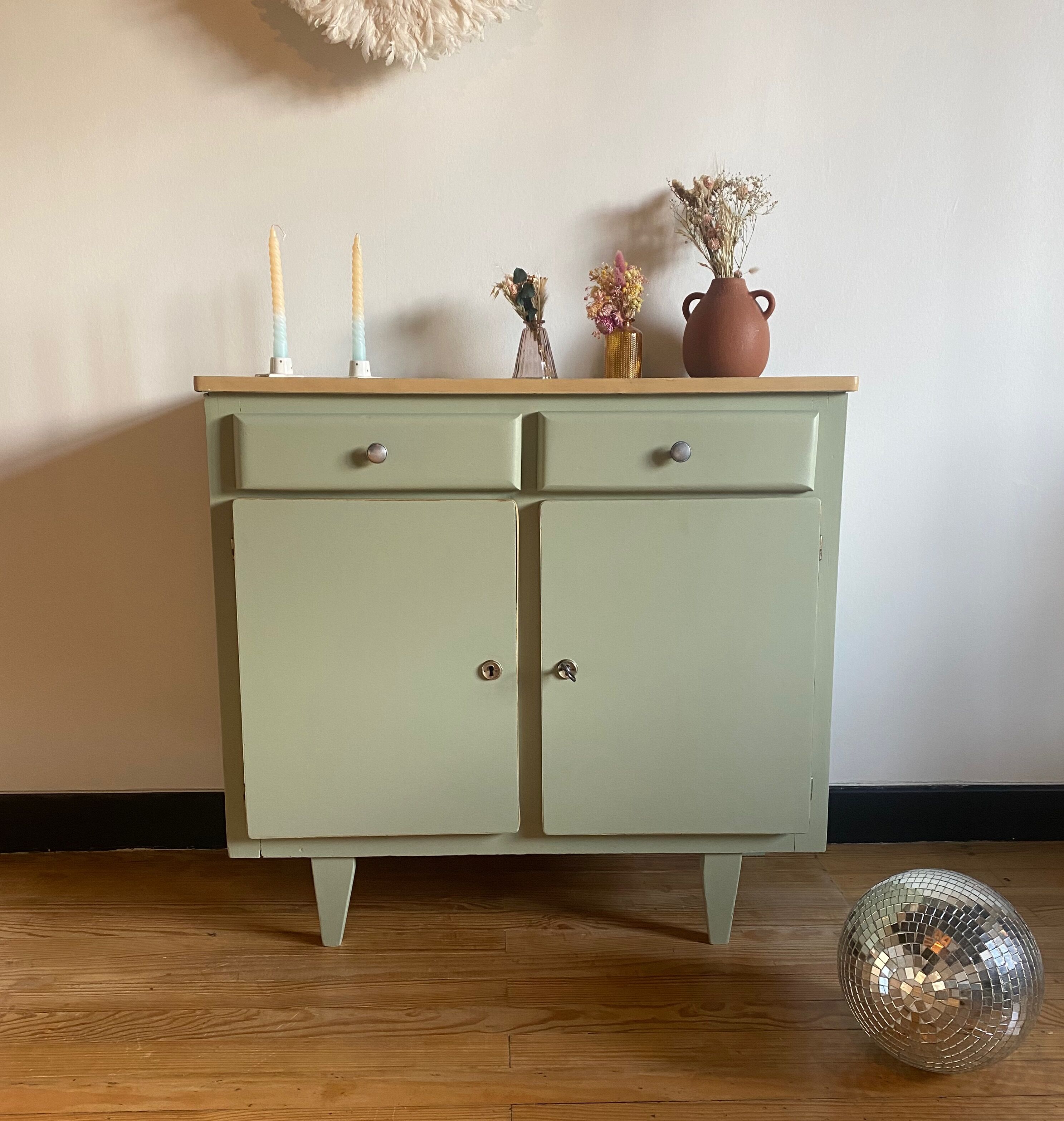 Vintage khaki buffet