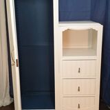 Asymmetrical cabinet