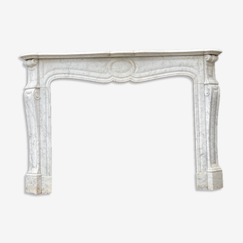 Louis XV style fireplace in Carrara marble around 1900