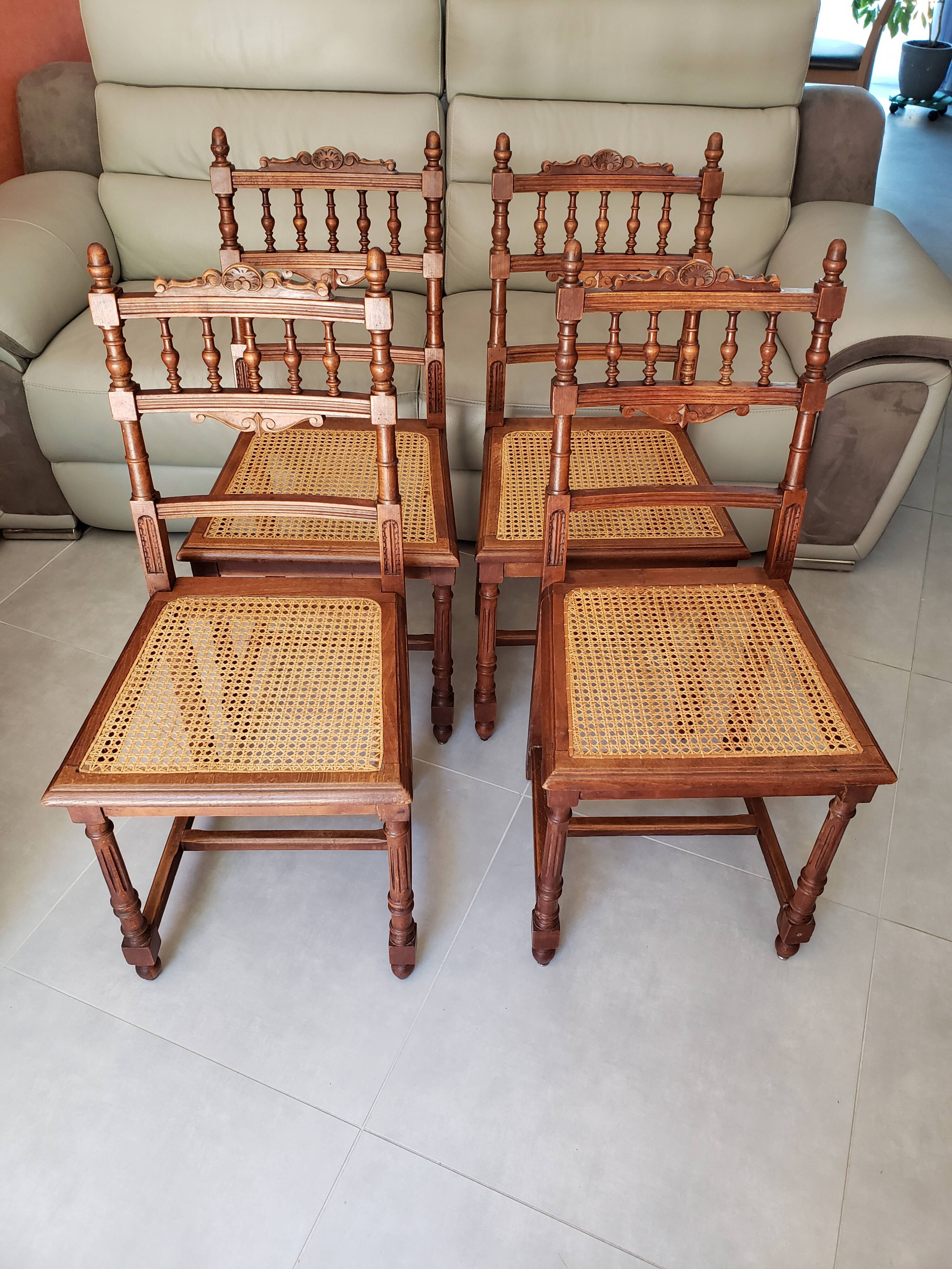 4 vintage chairs in turned wood and cannage from the 1910s