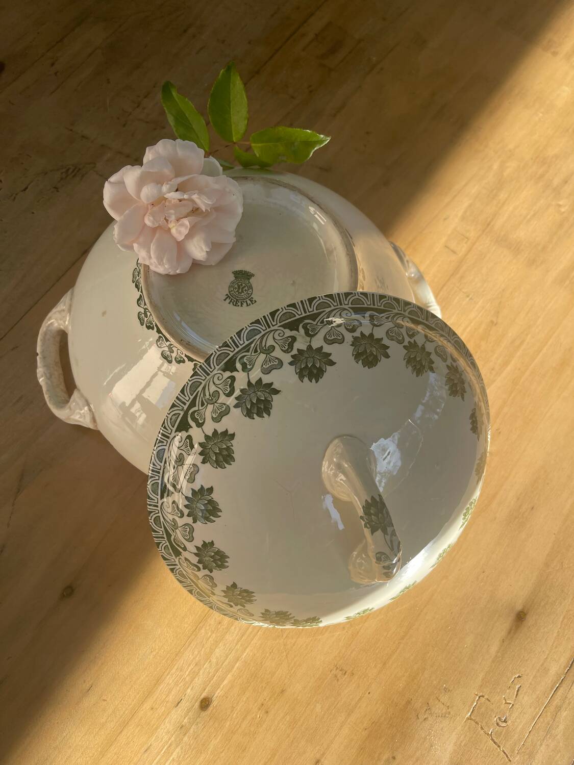 Soupière Badonviller modèle trèfle