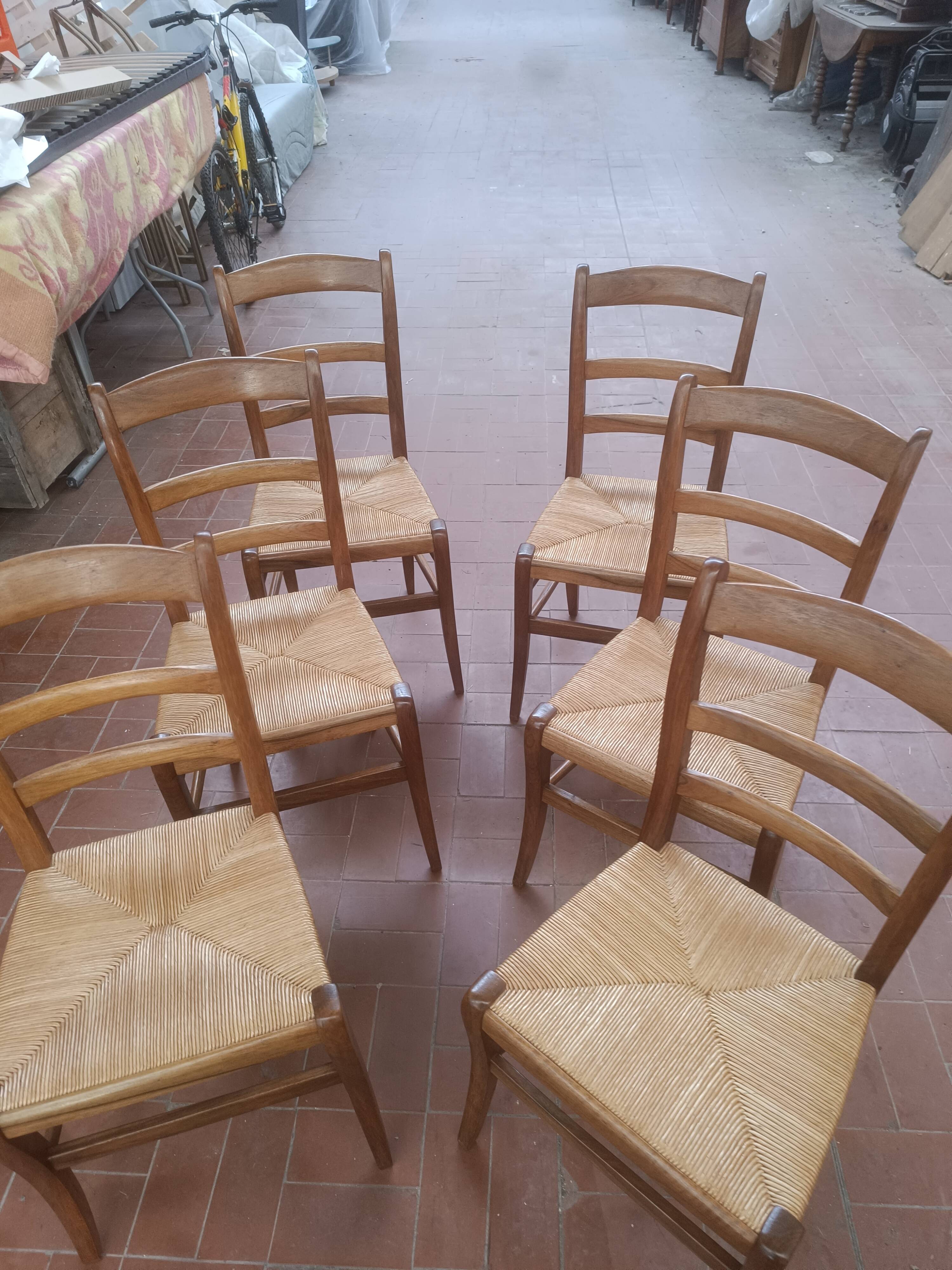 Set of 6 chairs