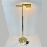 Articulated French library reading floor lamp made in brass, by Boulanger from 1980's. Height adjus