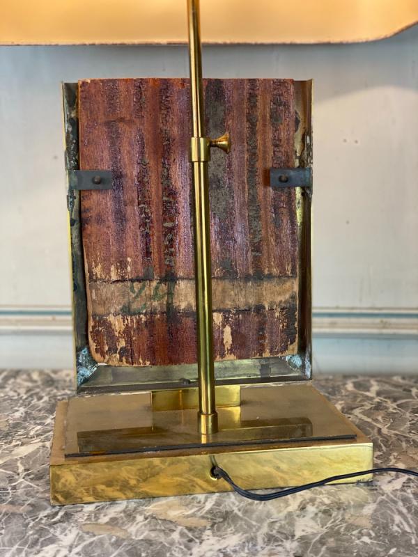 Laiton table lamp, laqué wood plate and golden china circa 1980