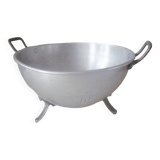 Aluminum strainer