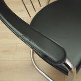 Set of four chairs, Italian design, 1980s, production: Italy