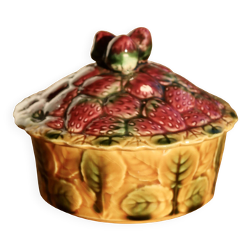 Antique sugar bowl in barbotine from Sarreguemines – Strawberry decoration