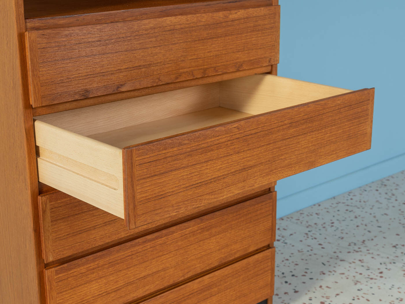 1960s chest of drawers, Omann Jun