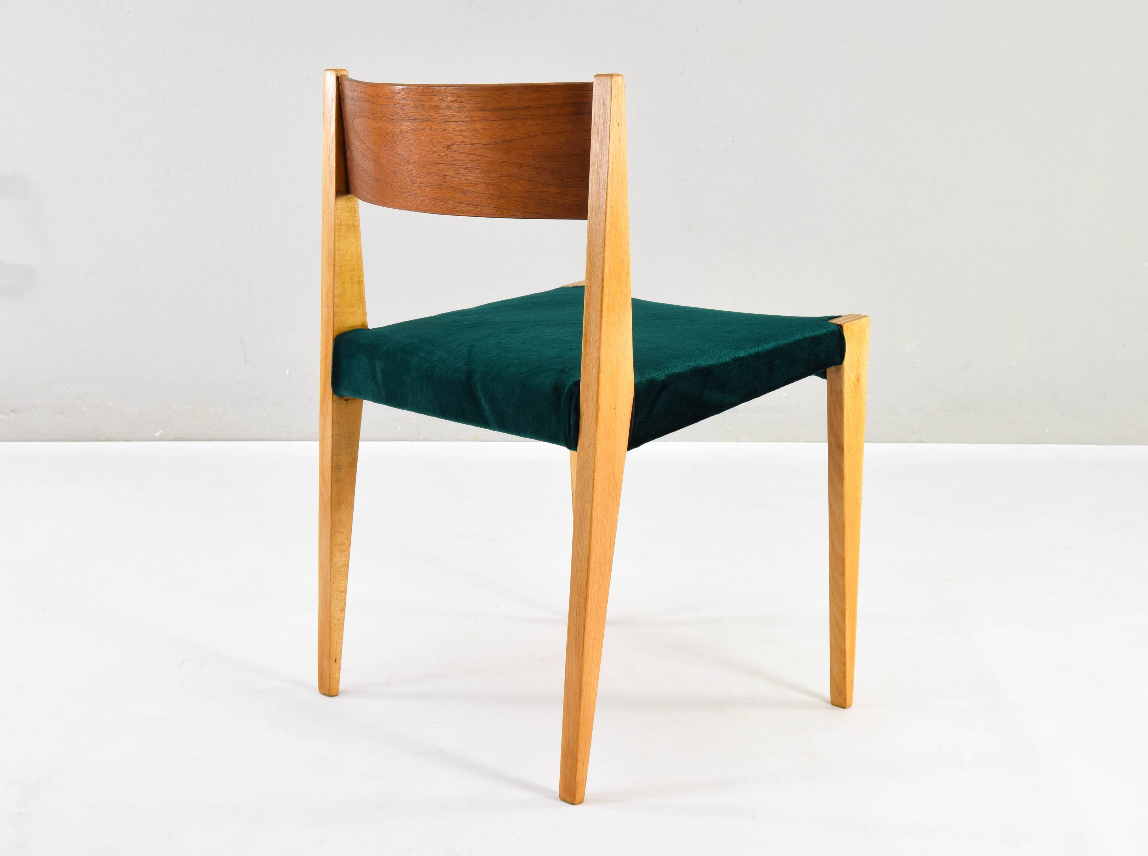 Set of Mid Century Scandinavian Modern in the manner of Cadovius Pia Chair 60s