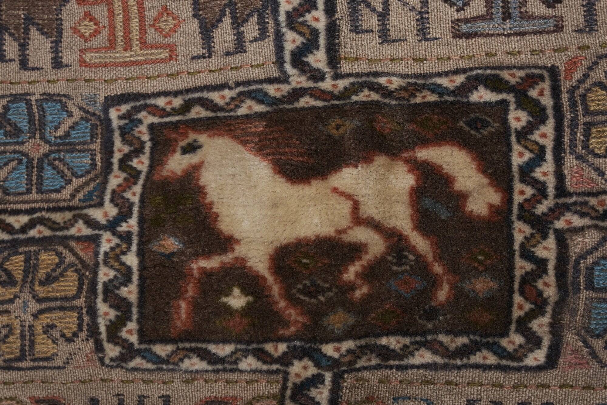 Tapis turc vintage fait main