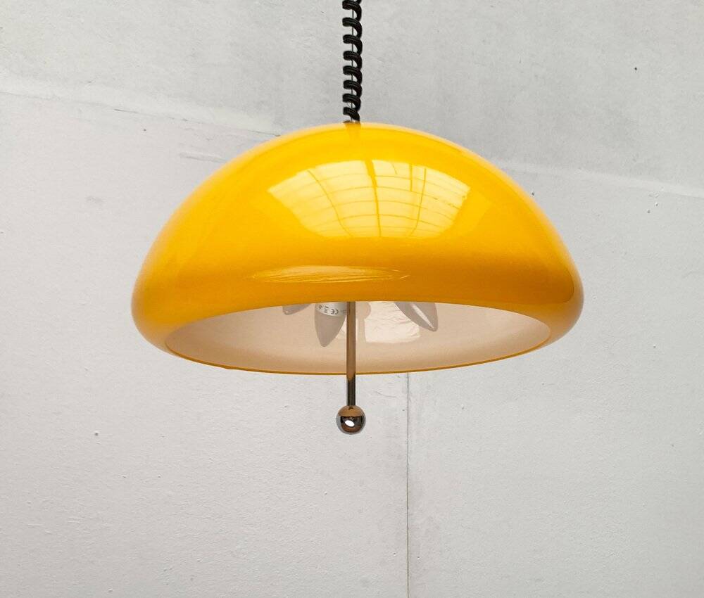 Cabras pendant lamp in Space Age style from the mid-century by Luigi Massoni for Guzzini, 1960s.