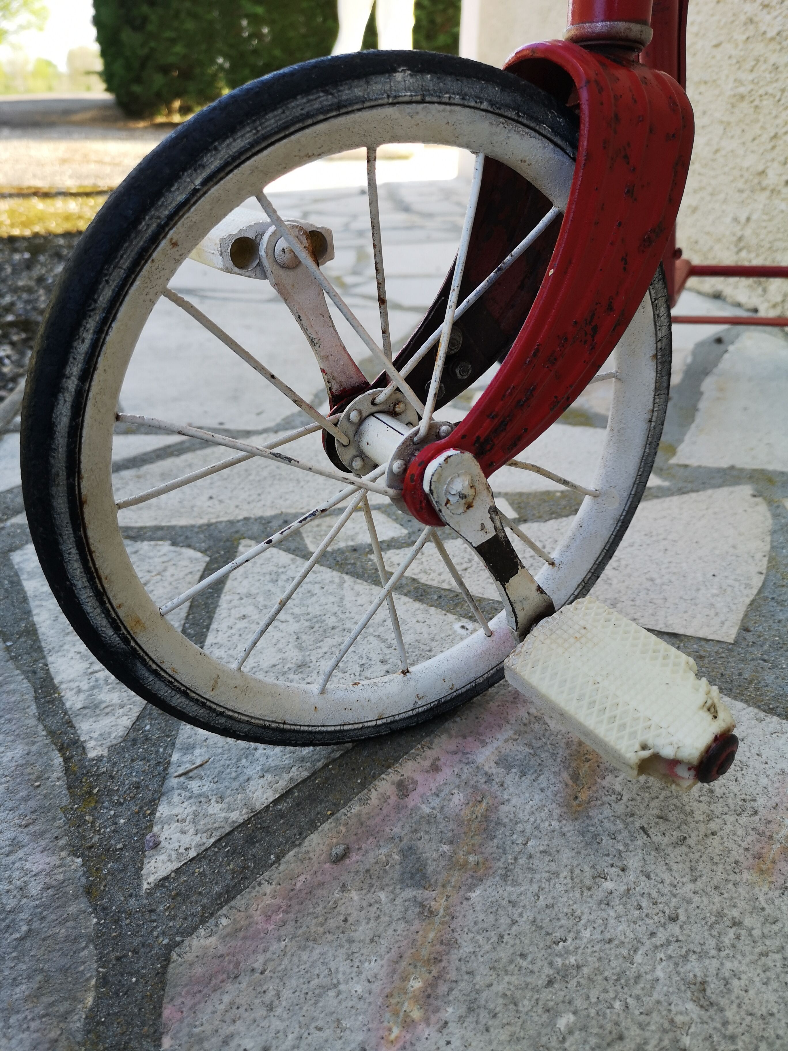 Former child tricycle