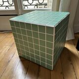 Porcelain tile cube