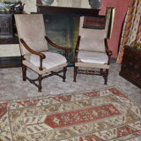 Armchairs in walnut early 18th century in pair