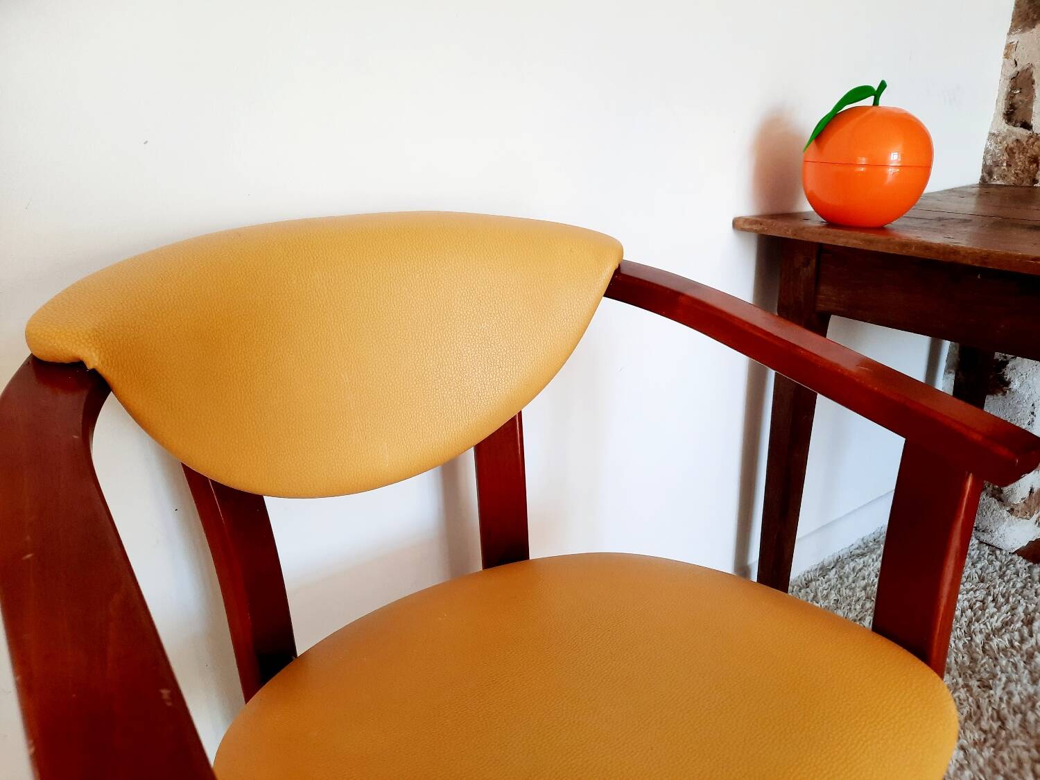 Bridge Jupiter armchair