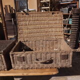 3 panières, old Wicker suitcases