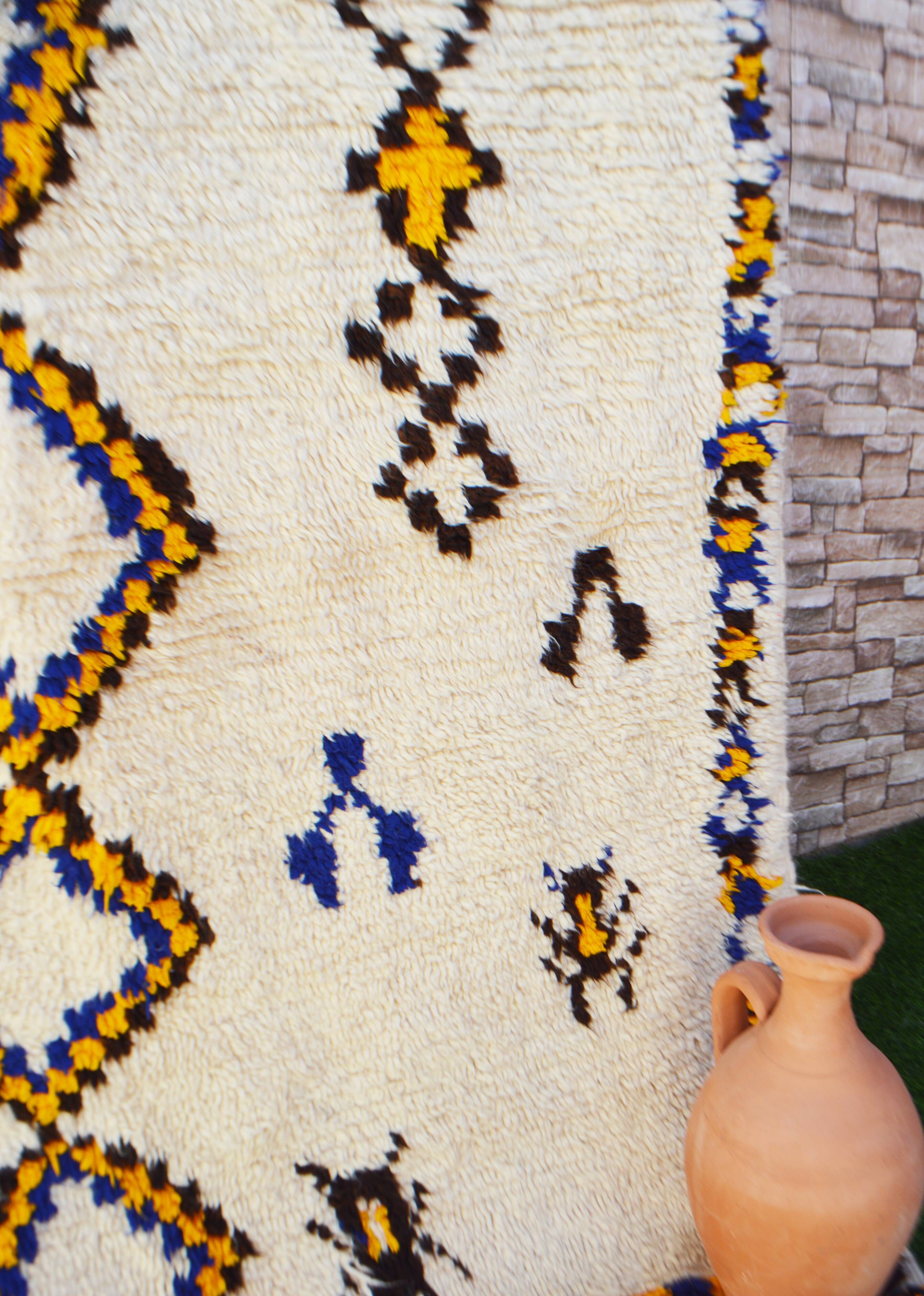 Colorful berber carpets - azilal 247 x 116 cm