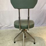 Vintage rotating office chair