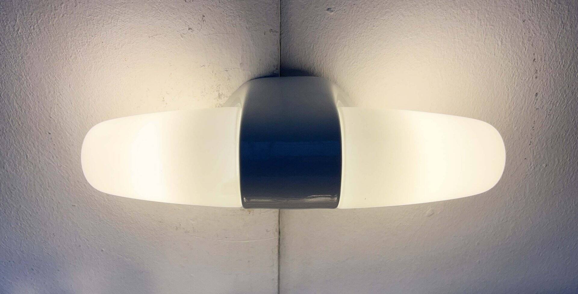 6068 mirror applique in mid-century modern style by Wilhelm Wagenfeld for Lindner, 1950s.