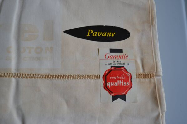 Drap ancien en métis avec jour Venise 240 x 325 Neuf De Stock New Old Stock