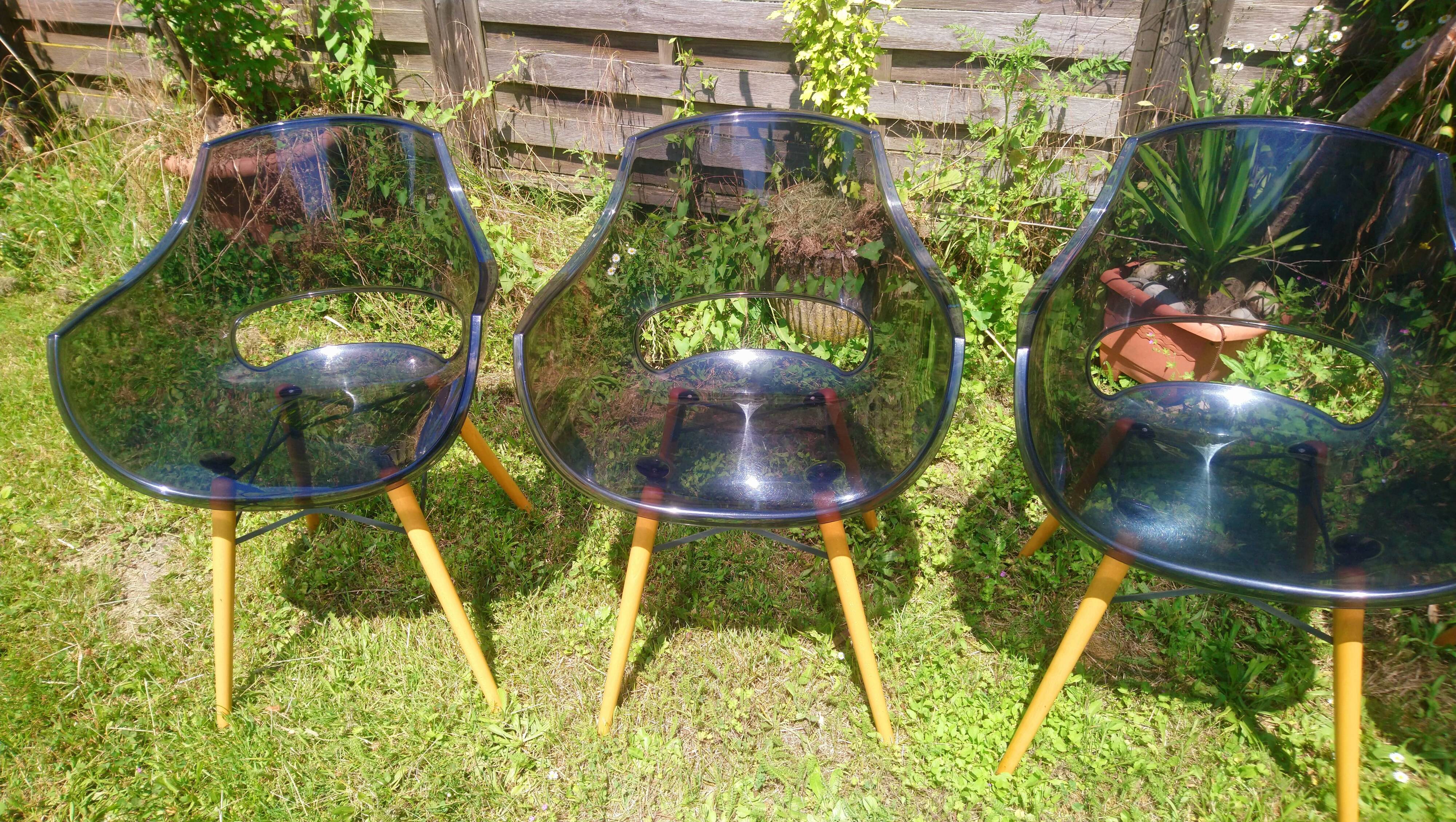 Lot of Opal Wox grey smoke chairs with beech legs.