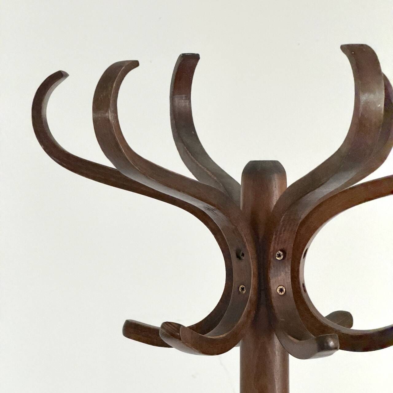 Vintage style Baumann parrot coat rack