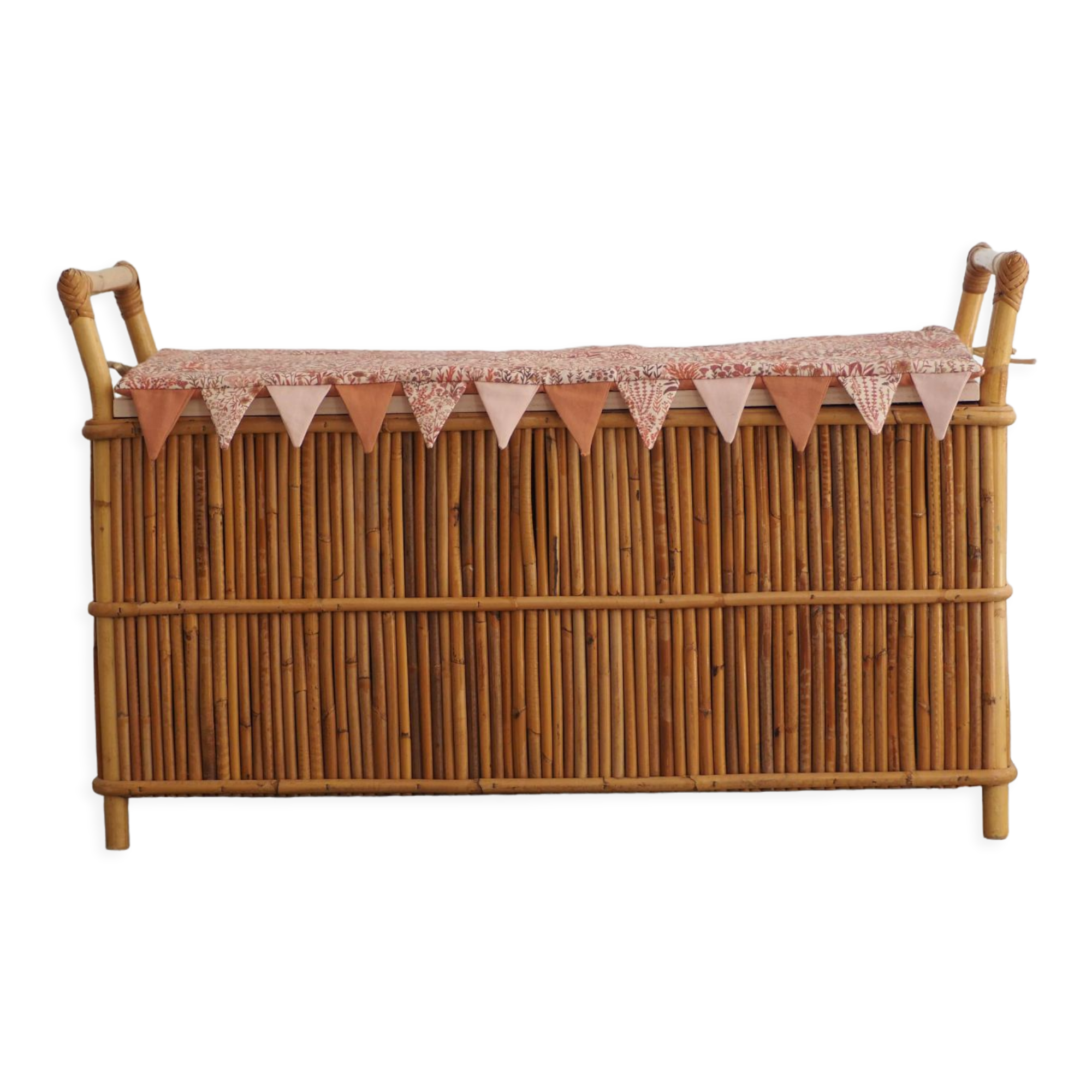 Vintage rattan chest bench