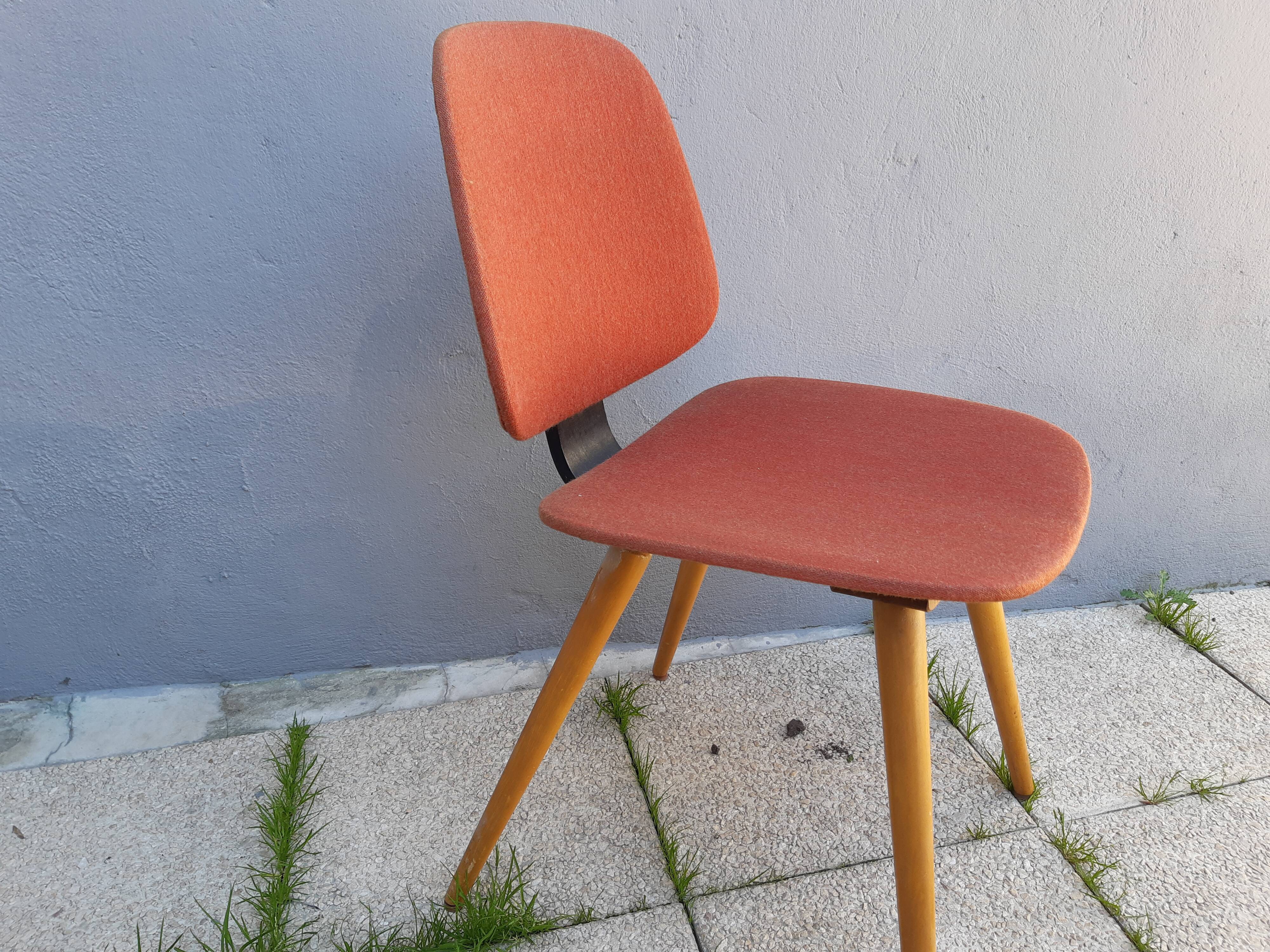 Set of 8 Thonet chairs