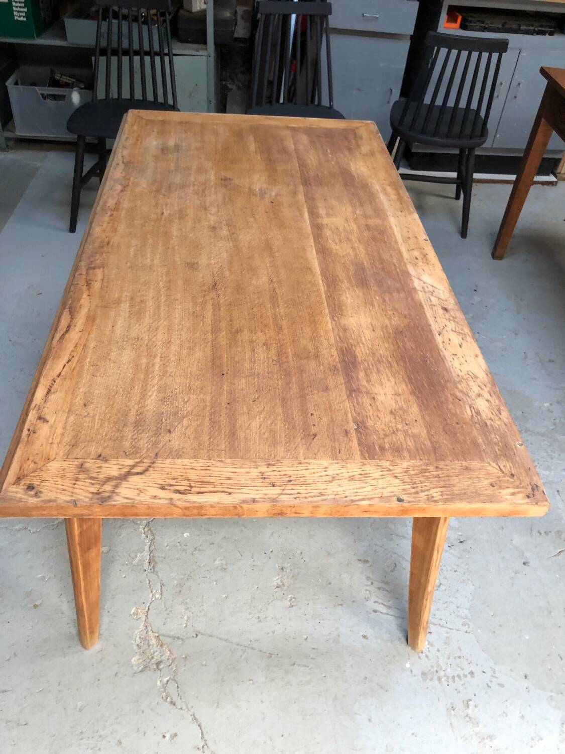 Ancienne table de bistrot en chêne