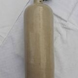 Old bottle of varnished engres