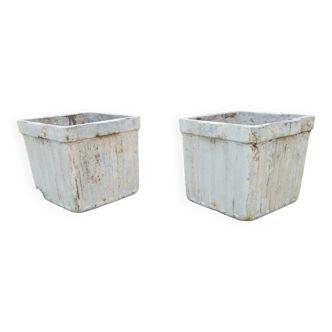 Pair of old Medici planters