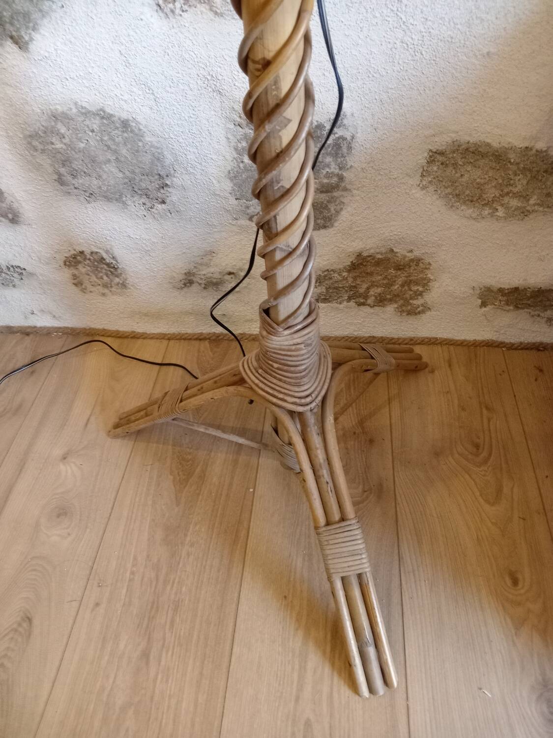 Rattan floor lamp