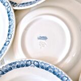 9 assiettes anciennes Longchamp terre de fer bleue "Marcel"