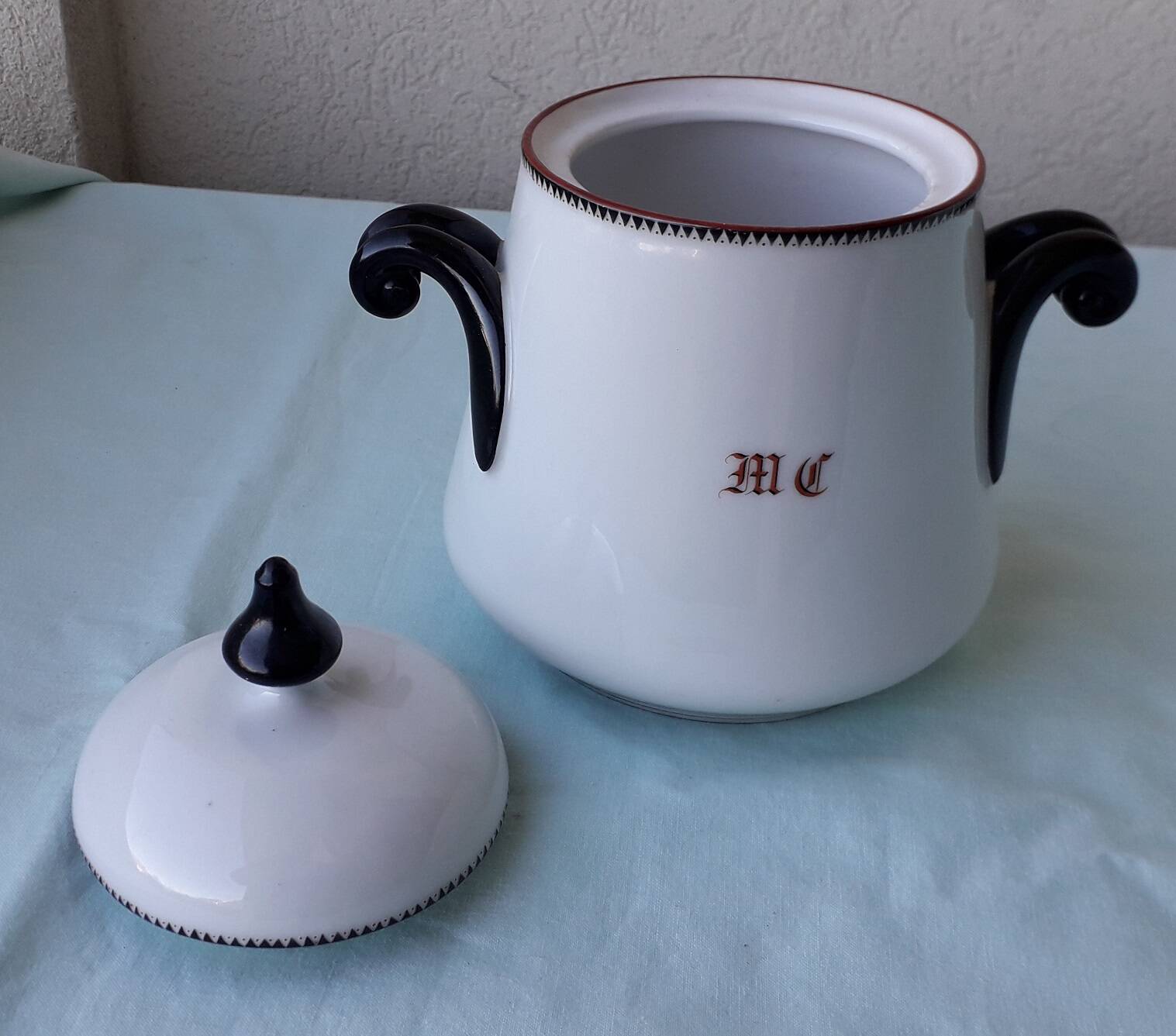Porcelain sugar bowl