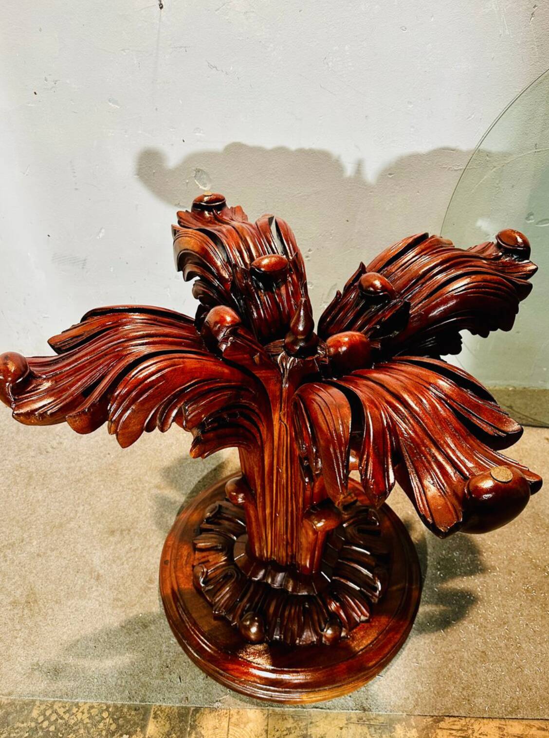 Tavolo da pranzo scultoreo, anni '40