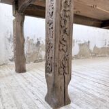 XL farmhouse table in solid oak, brutalist style, 20th century.