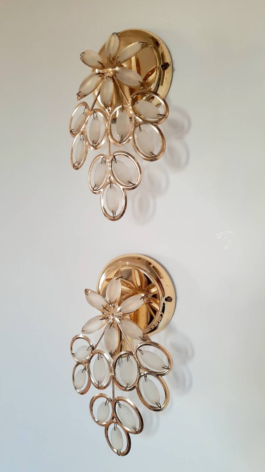 Golden tassel wall light