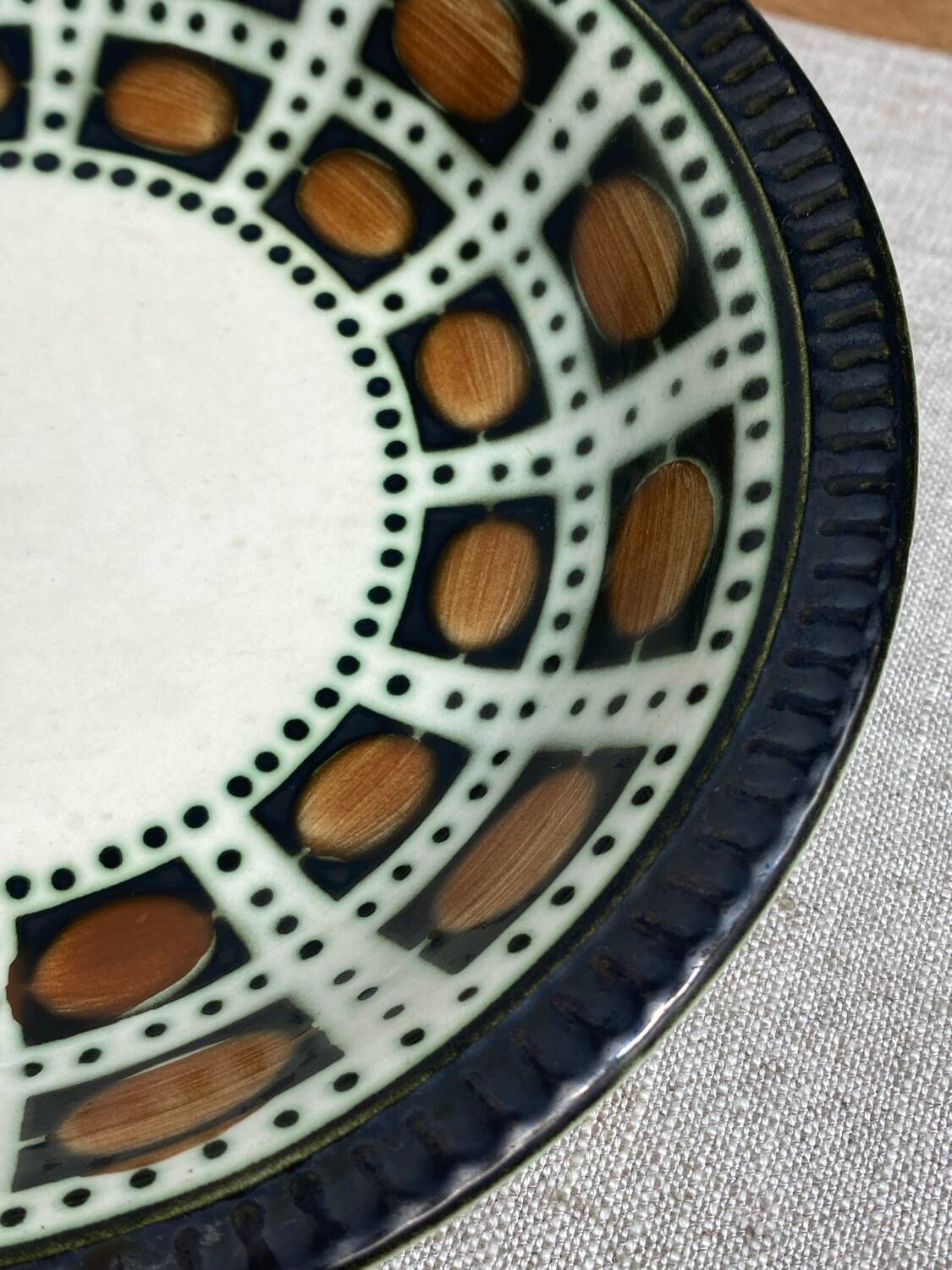 Boch Belgium round serving dish