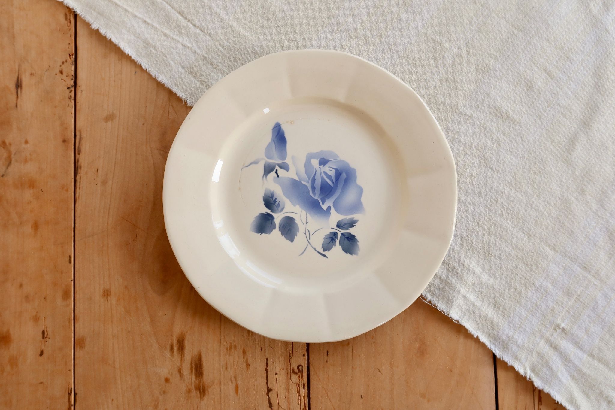 Vintage ironstone plate from Digoin – Blue rose pattern