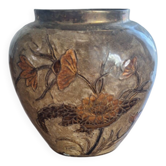Vase laiton