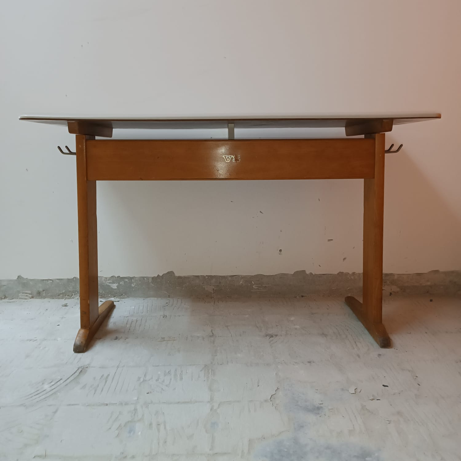Bureau d'ecole vintage, 1960, Casala