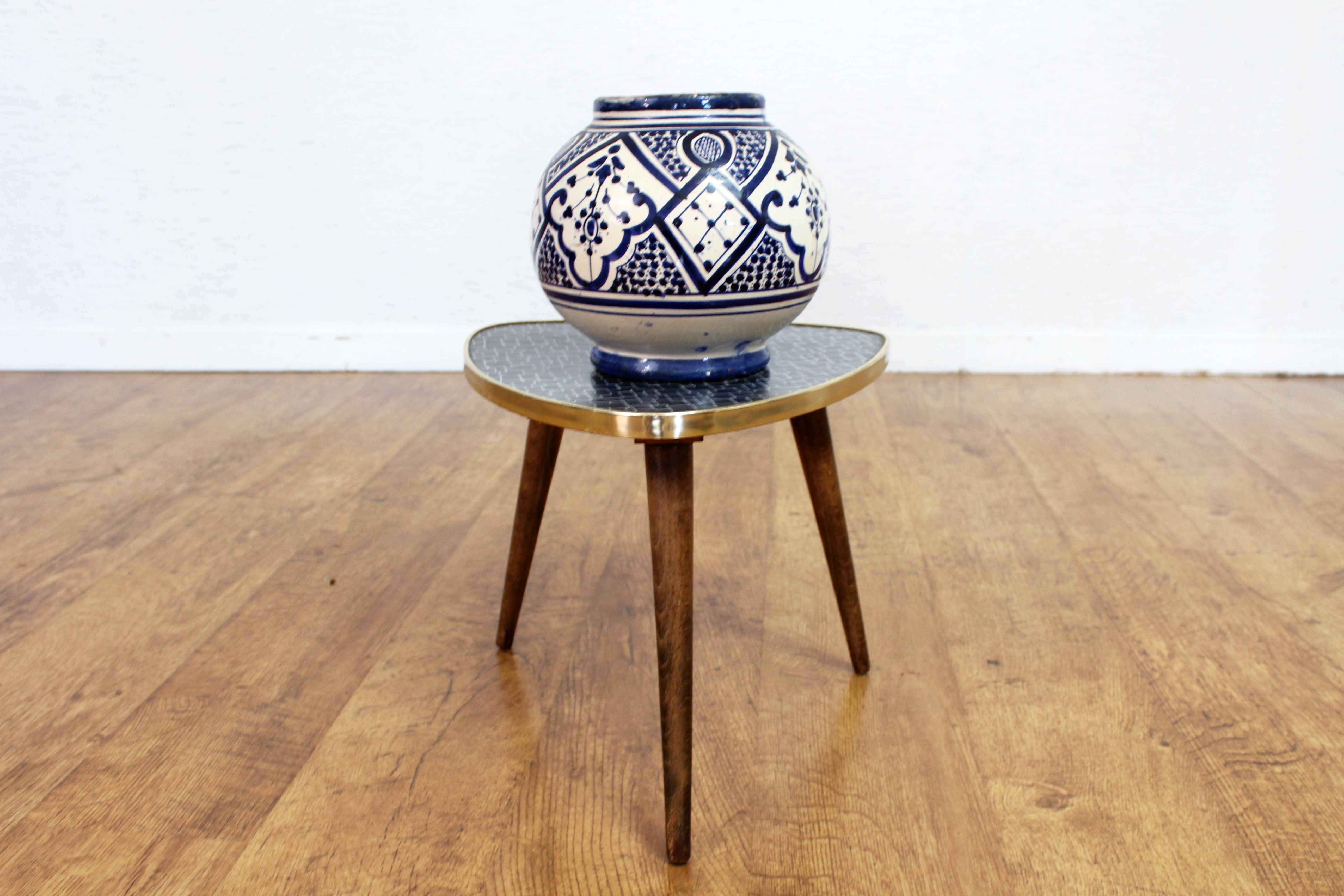 Vintage tripod pedestal table