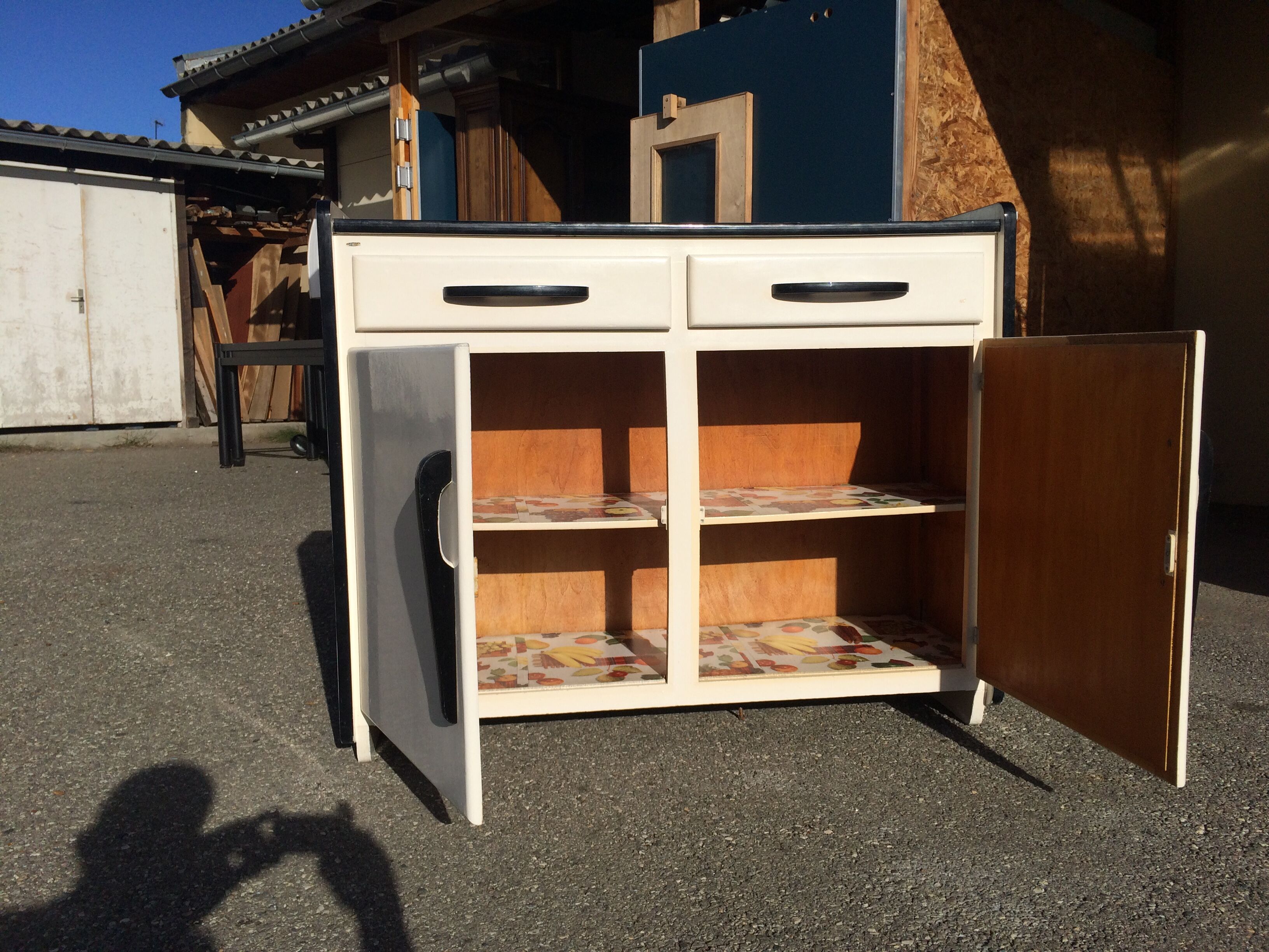 White Mado low buffet - 50s